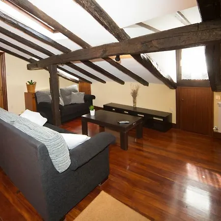 La Casa Roja De Saioa Апартаменты Лекейтио